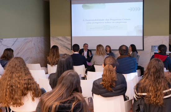Conversas com Ciência | A Sustentabilidade das Pequenas Coisas, uma perspetiva sobre as empresas