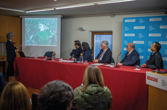 Elvira Fortunato visita as novas instalações da ESTG